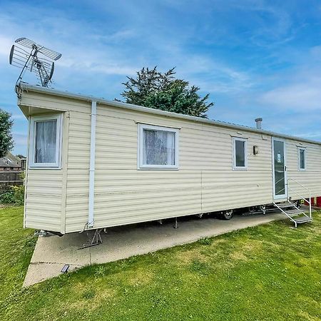 Great Caravan At Breydon Water Holiday Park, Ref 10086B Belton with Browston Kültér fotó