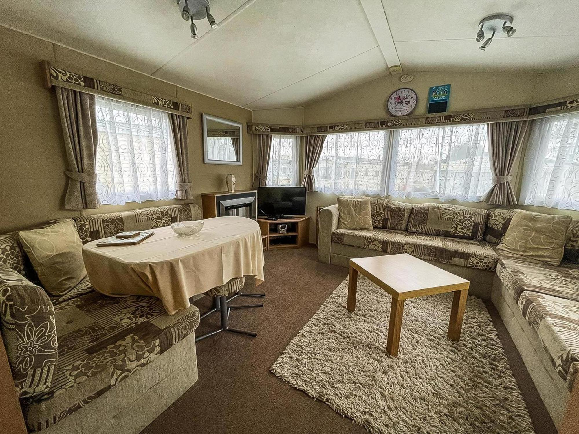 Great Caravan At Breydon Water Holiday Park, Ref 10086B Belton with Browston Kültér fotó